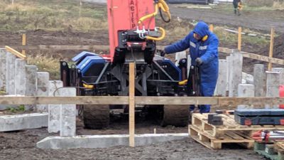 Начались работы по забивке свай