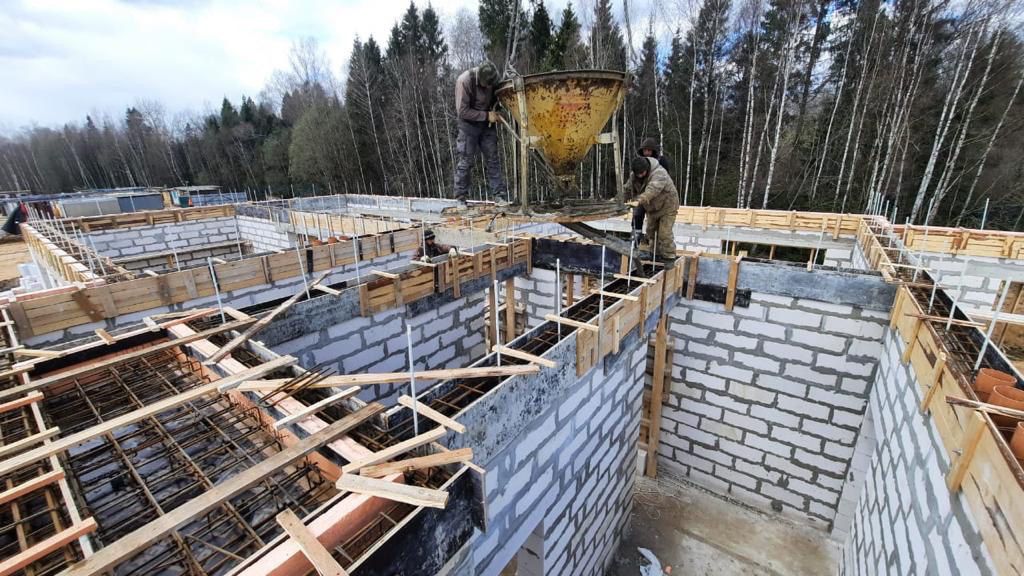 photo_2022-05-05_09-31-32 (5).jpg